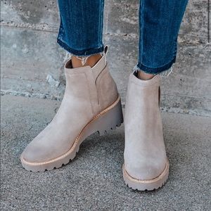 dolce vita huey suede leather ankle boot